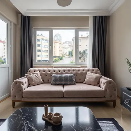Big Boss Besiktas Apartment *
